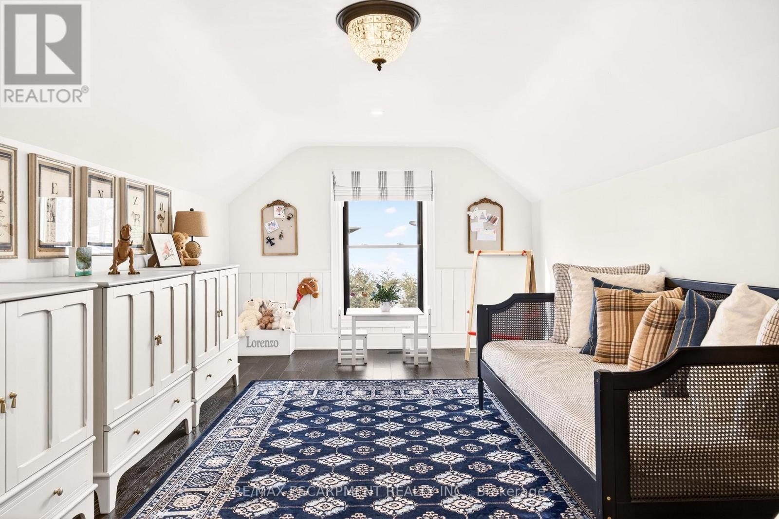 2129 Highview Drive, Burlington, Ontario  L7P 0P2 - Photo 20 - W12847832