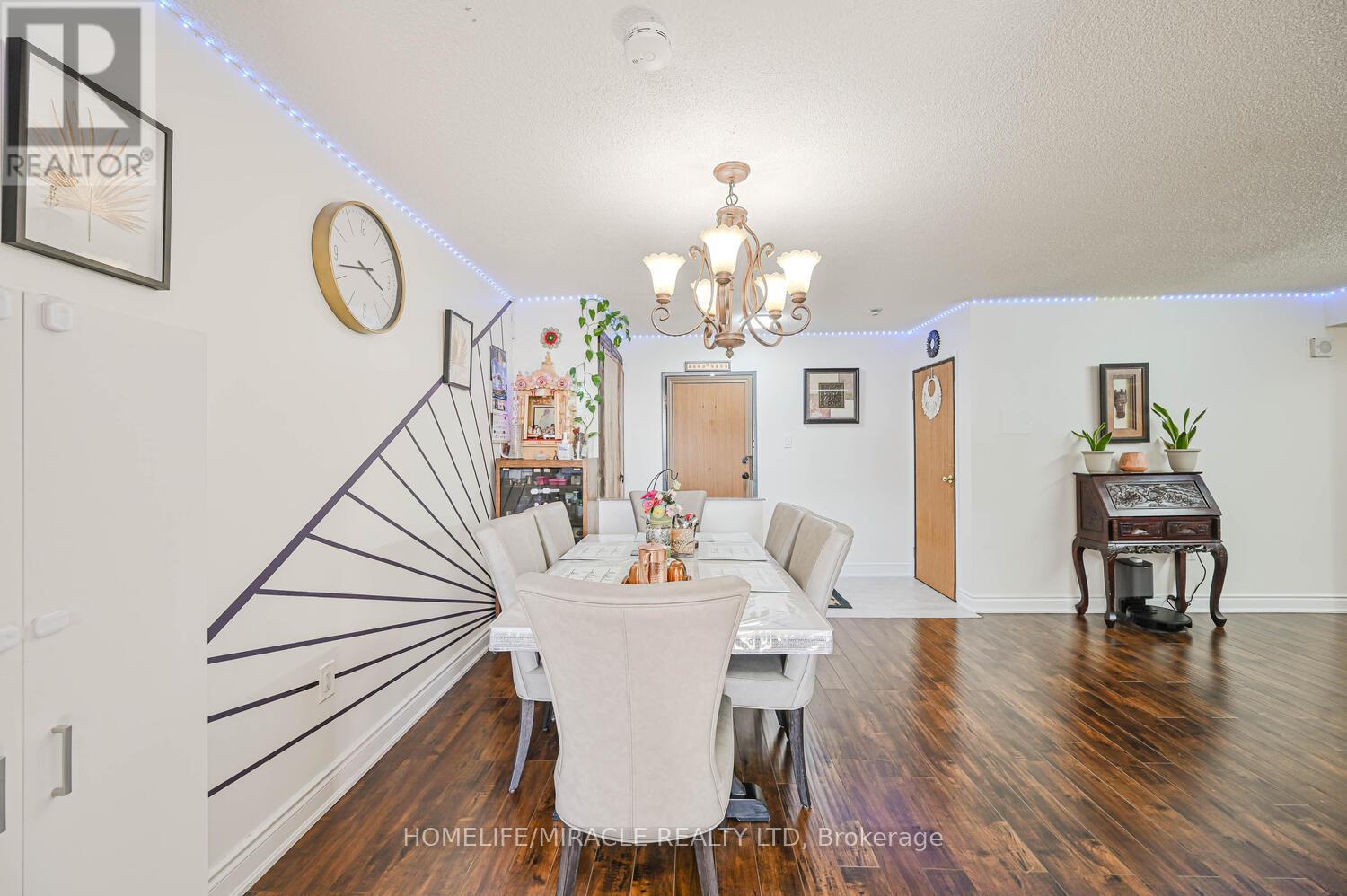 1802 - 4 Kings Cross Road, Brampton, Ontario  L6T 3X8 - Photo 15 - W12847854