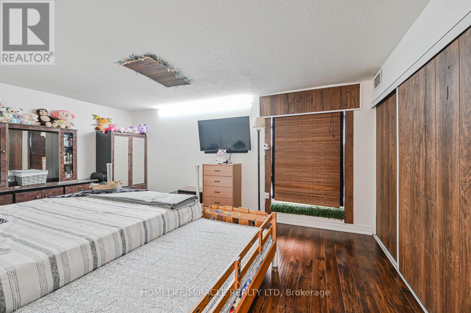 1802 - 4 Kings Cross Road, Brampton, Ontario  L6T 3X8 - Photo 24 - W12847854