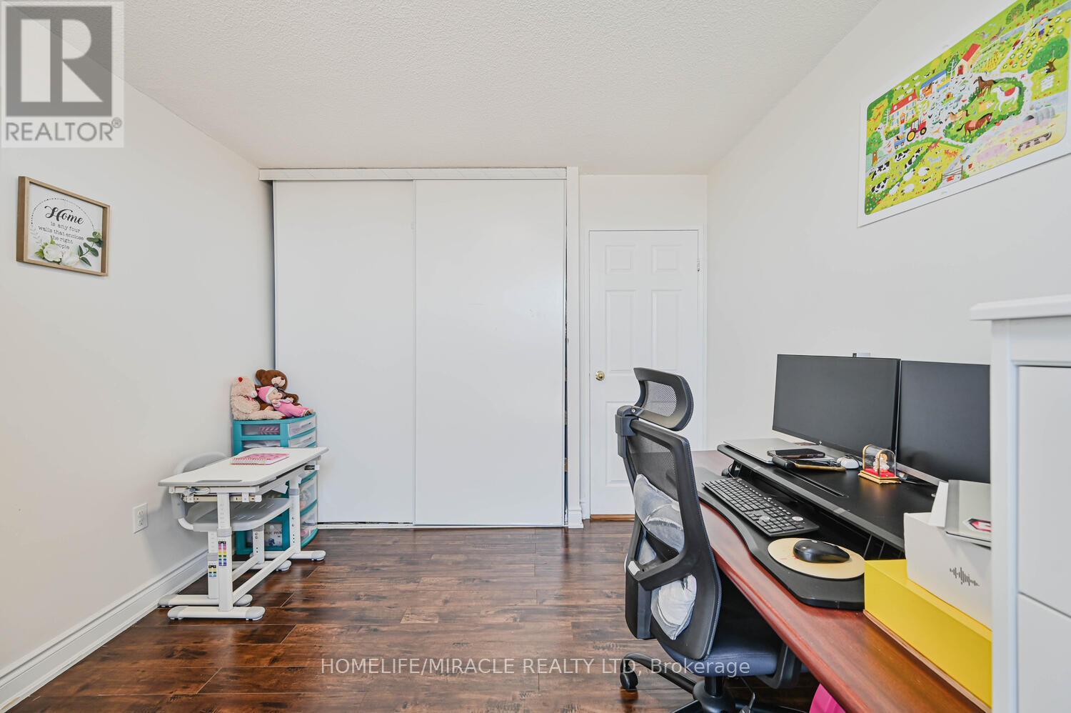 1802 - 4 Kings Cross Road, Brampton, Ontario  L6T 3X8 - Photo 35 - W12847854