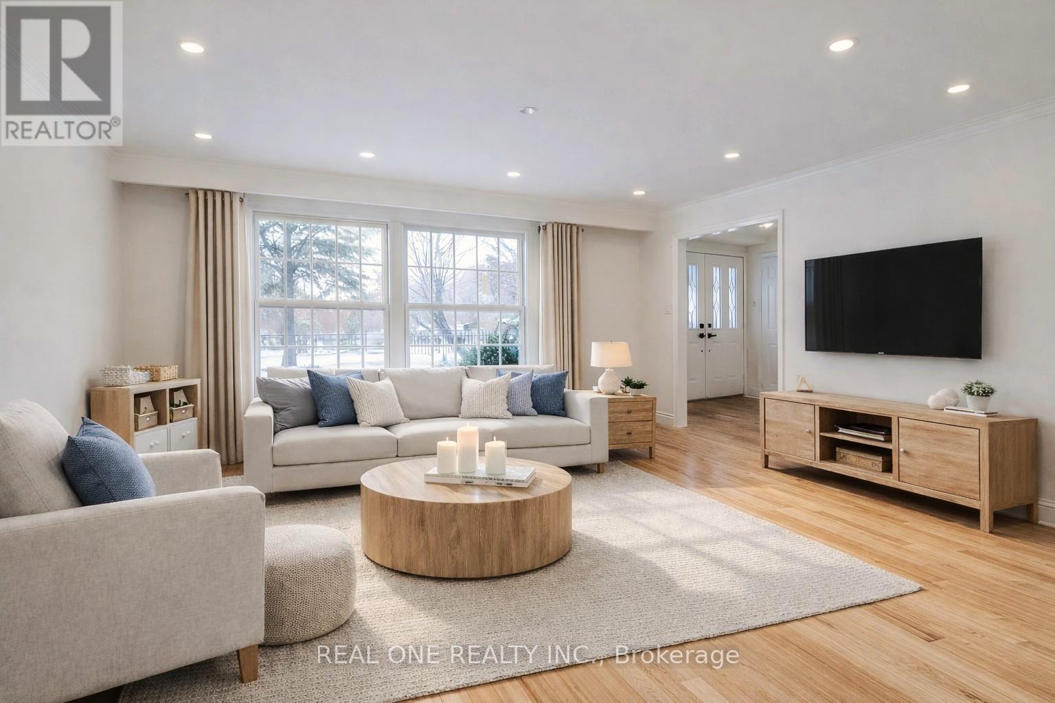 1585 Crombie Road, Mississauga, Ontario  L5J 4J1 - Photo 7 - W12847868