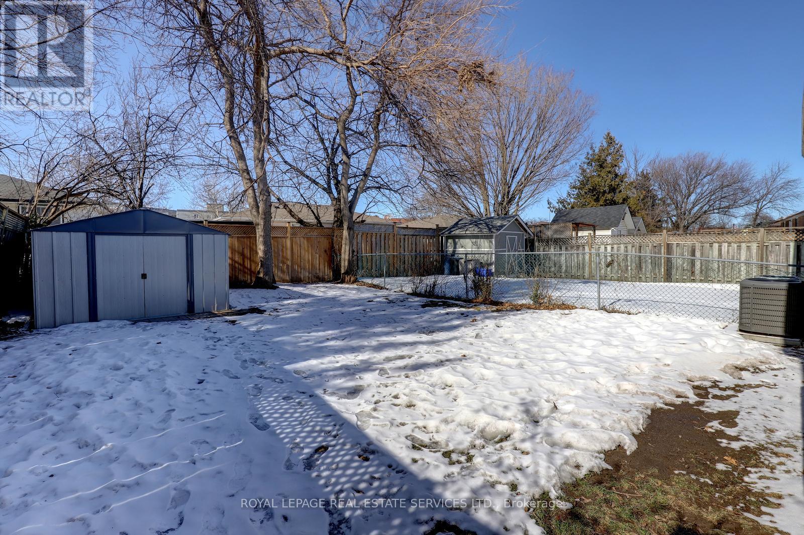 2001 Silverberry Crescent, Mississauga, Ontario  L5J 1C8 - Photo 37 - W12847872