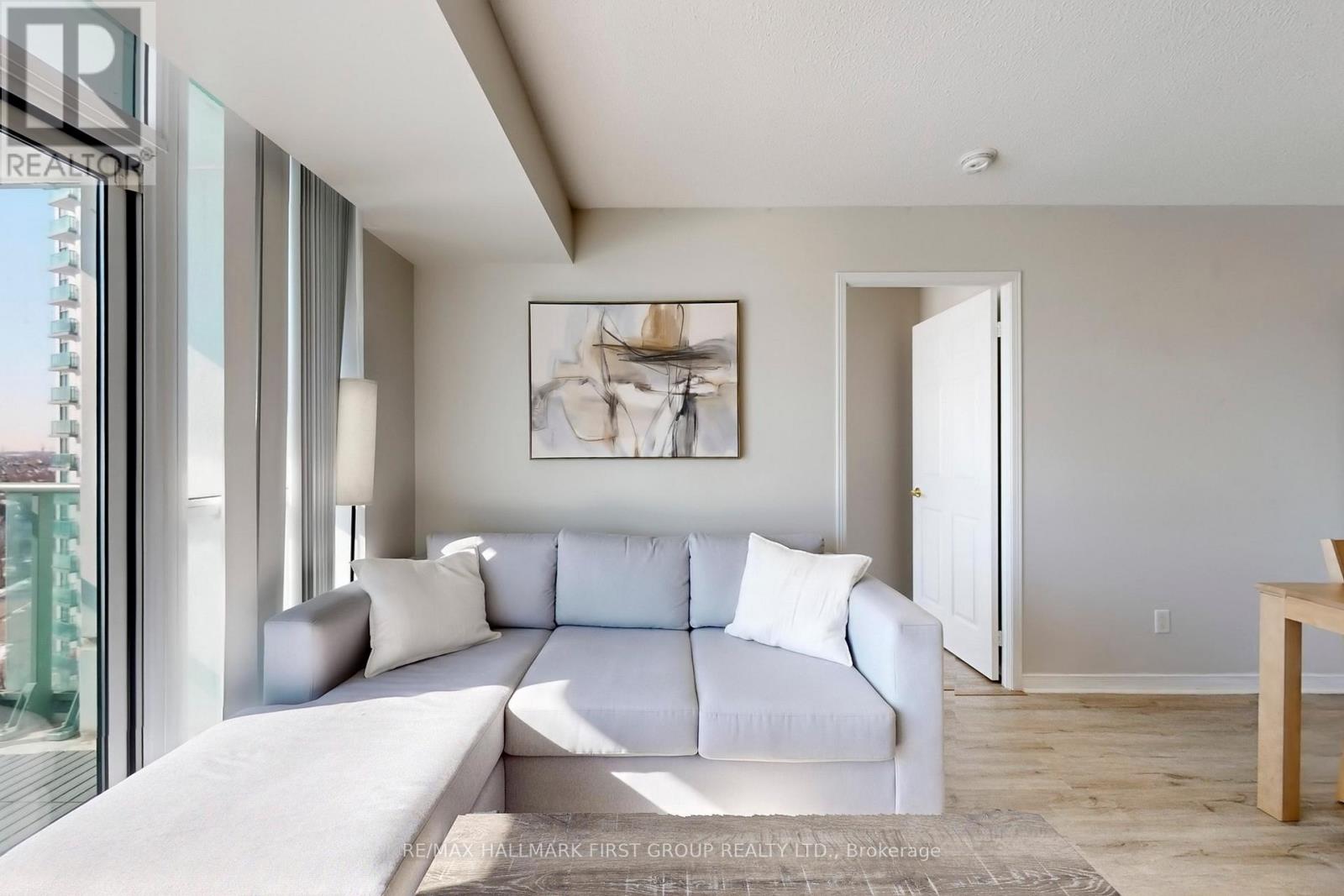 1007 - 4900 Glen Erin Drive, Mississauga, Ontario  L5M 7S2 - Photo 11 - W12847886