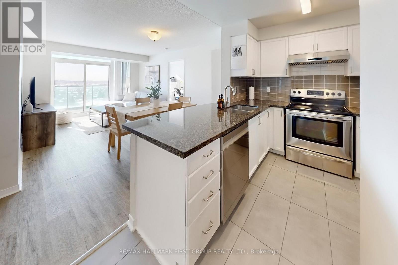 1007 - 4900 Glen Erin Drive, Mississauga, Ontario  L5M 7S2 - Photo 12 - W12847886