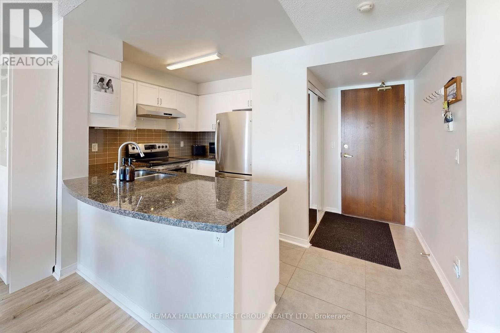 1007 - 4900 Glen Erin Drive, Mississauga, Ontario  L5M 7S2 - Photo 13 - W12847886