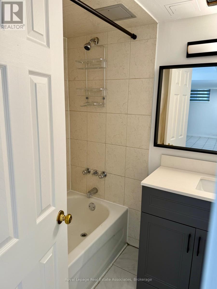 Lower - 81 Post Road, Brampton, Ontario  L6V 1X3 - Photo 15 - W12847890