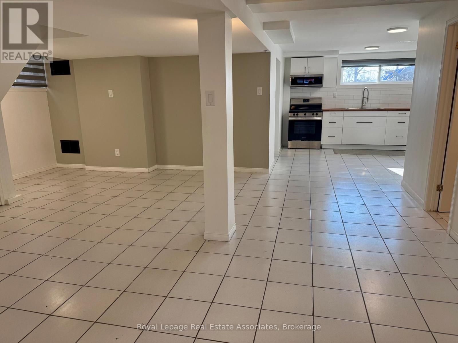 Lower - 81 Post Road, Brampton, Ontario  L6V 1X3 - Photo 4 - W12847890