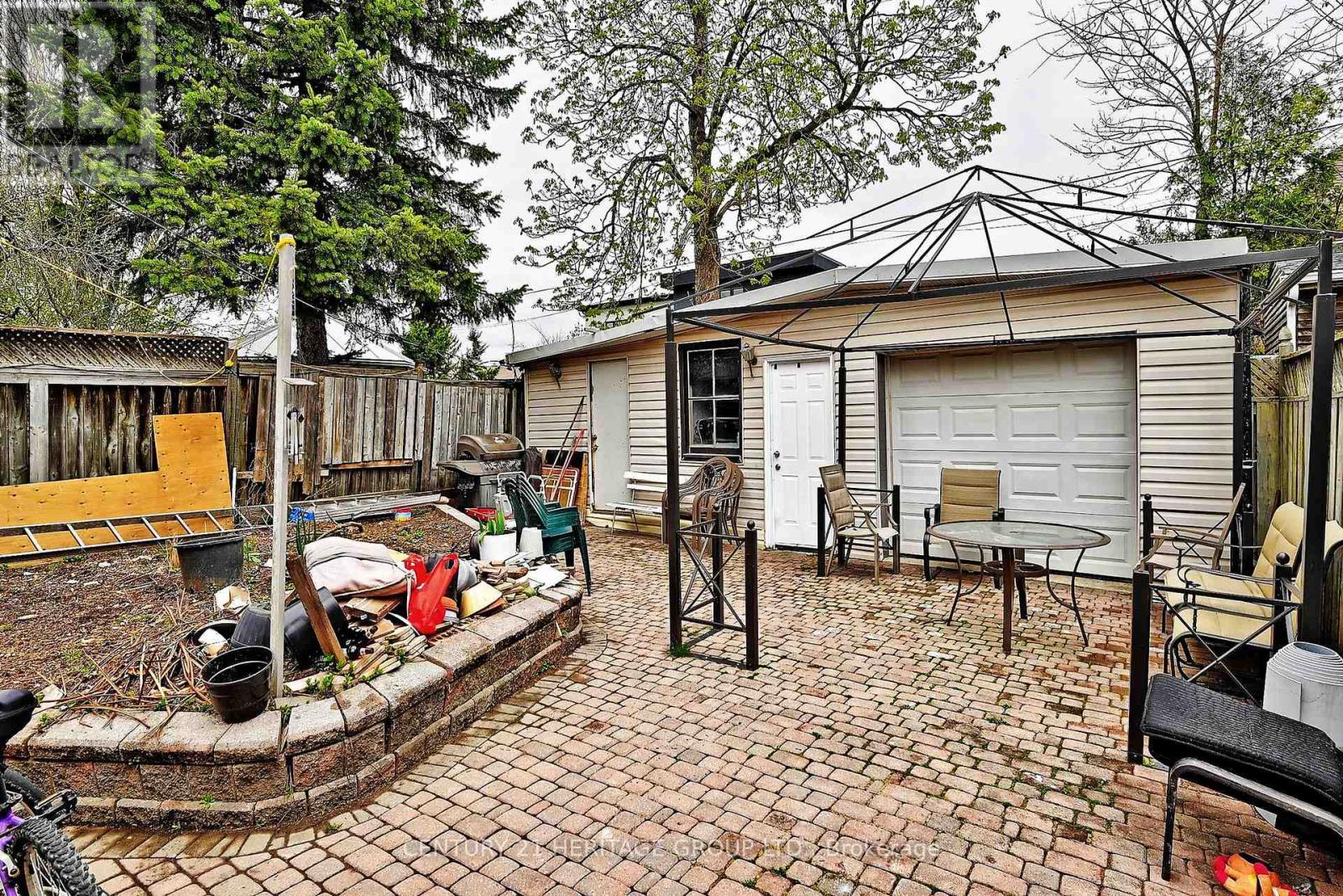 1045 East Avenue, Mississauga, Ontario  L5E 1X1 - Photo 21 - W12847900