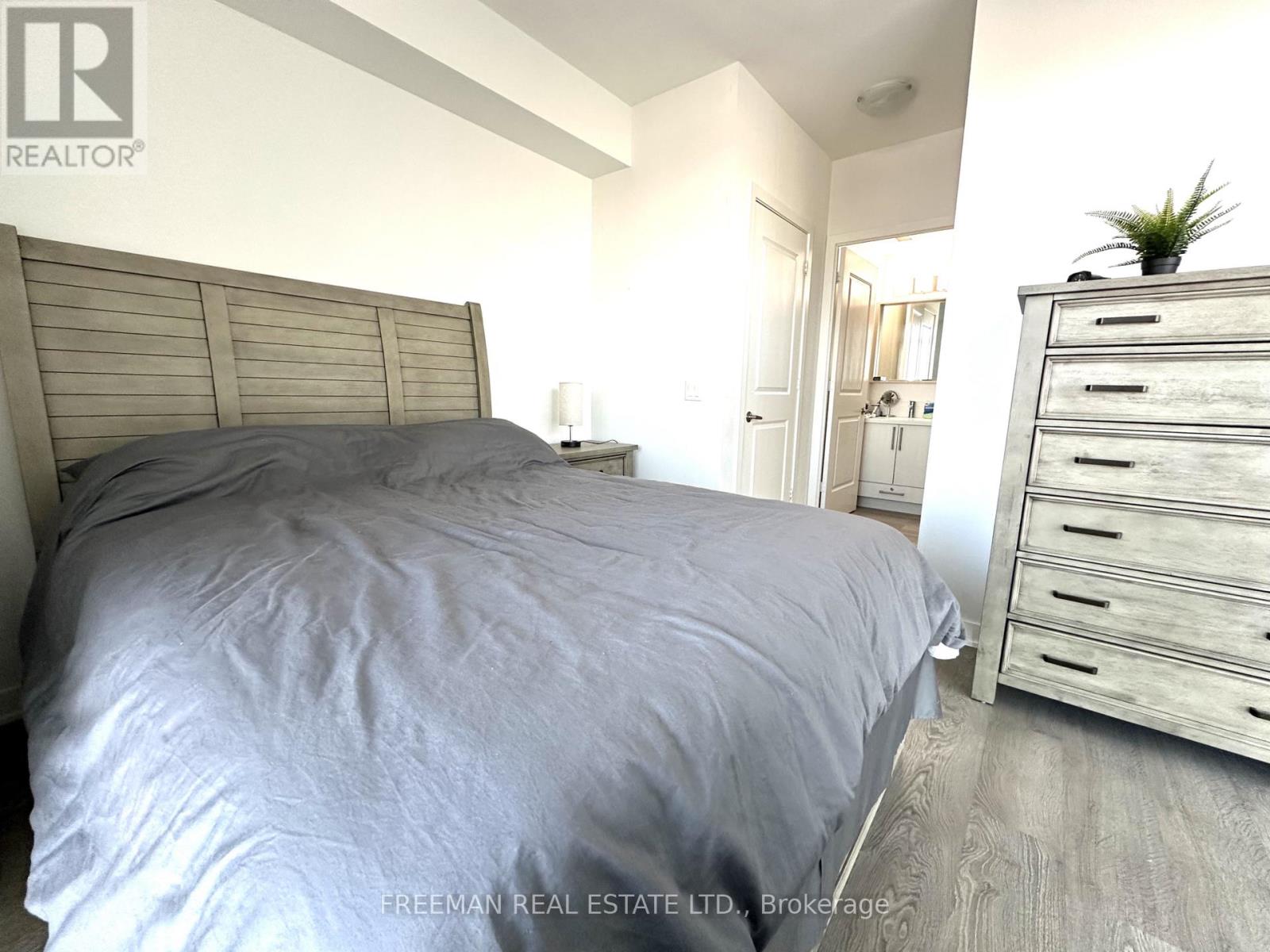 1509 - 4699 Glen Erin Drive, Mississauga, Ontario  L5M 2E5 - Photo 15 - W12847916