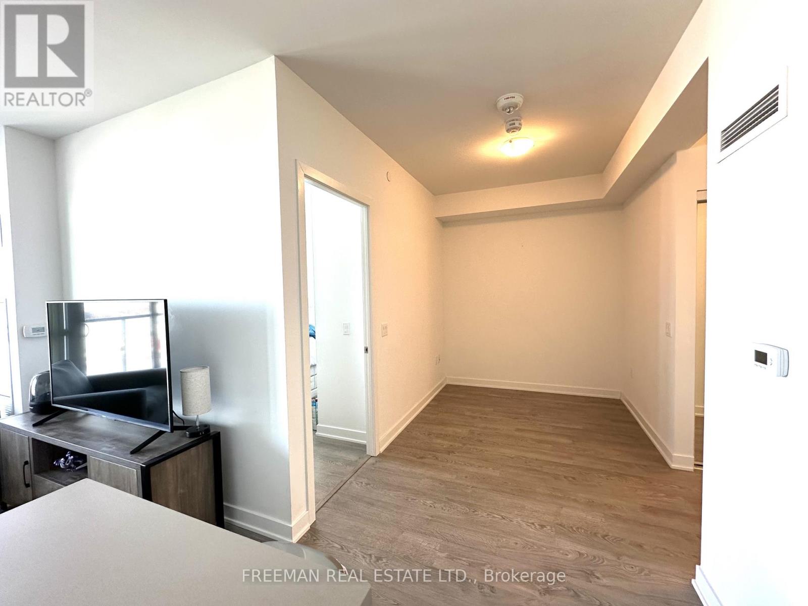 1509 - 4699 Glen Erin Drive, Mississauga, Ontario  L5M 2E5 - Photo 6 - W12847916