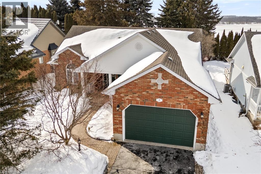 7 Lakefield Court, Baden, Ontario  N3A 3P4 - Photo 3 - 40797300