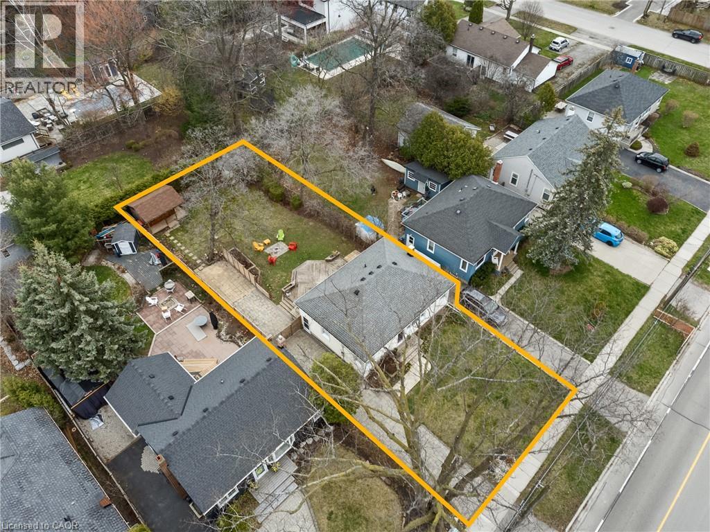 407 Queen Mary Drive, Oakville, Ontario  L6K 3M2 - Photo 3 - 40809006