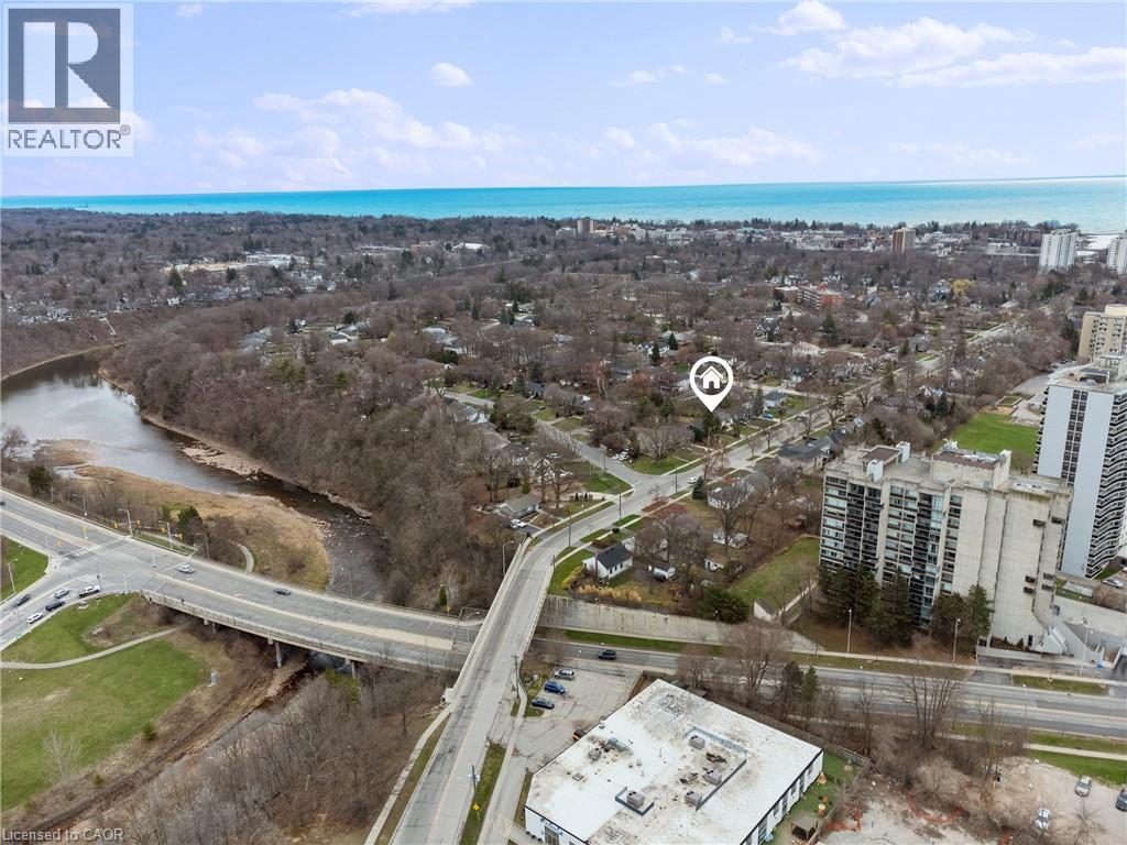 407 Queen Mary Drive, Oakville, Ontario  L6K 3M2 - Photo 8 - 40809006