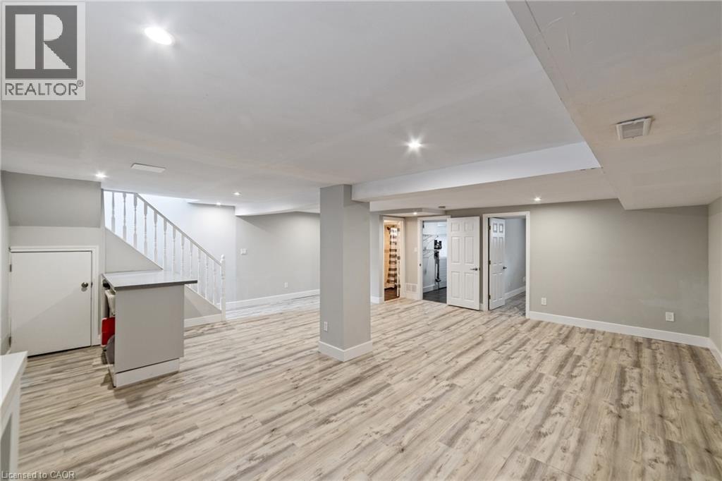 407 Queen Mary Drive, Oakville, Ontario  L6K 3M2 - Photo 26 - 40809006