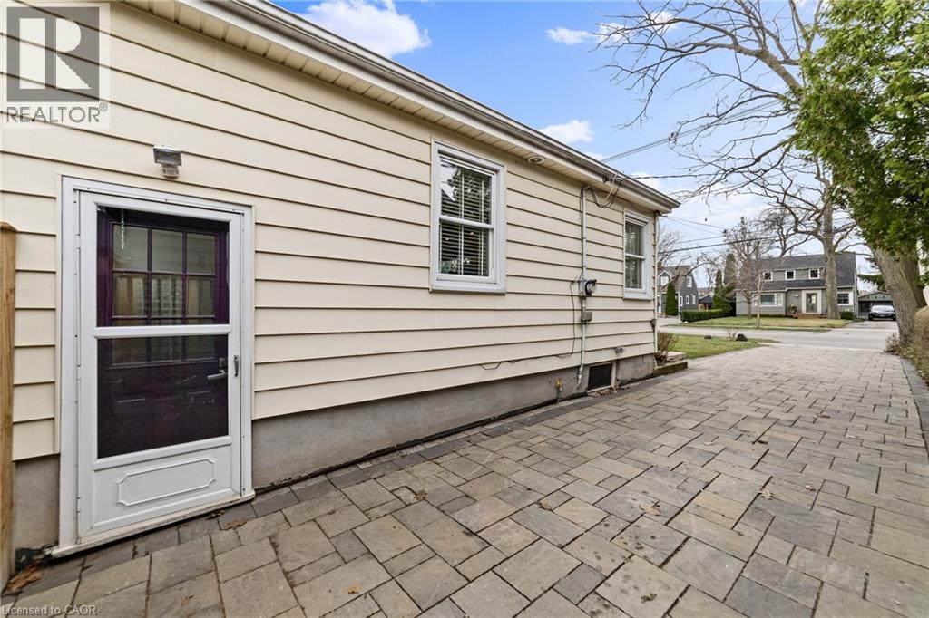 407 Queen Mary Drive, Oakville, Ontario  L6K 3M2 - Photo 40 - 40809006