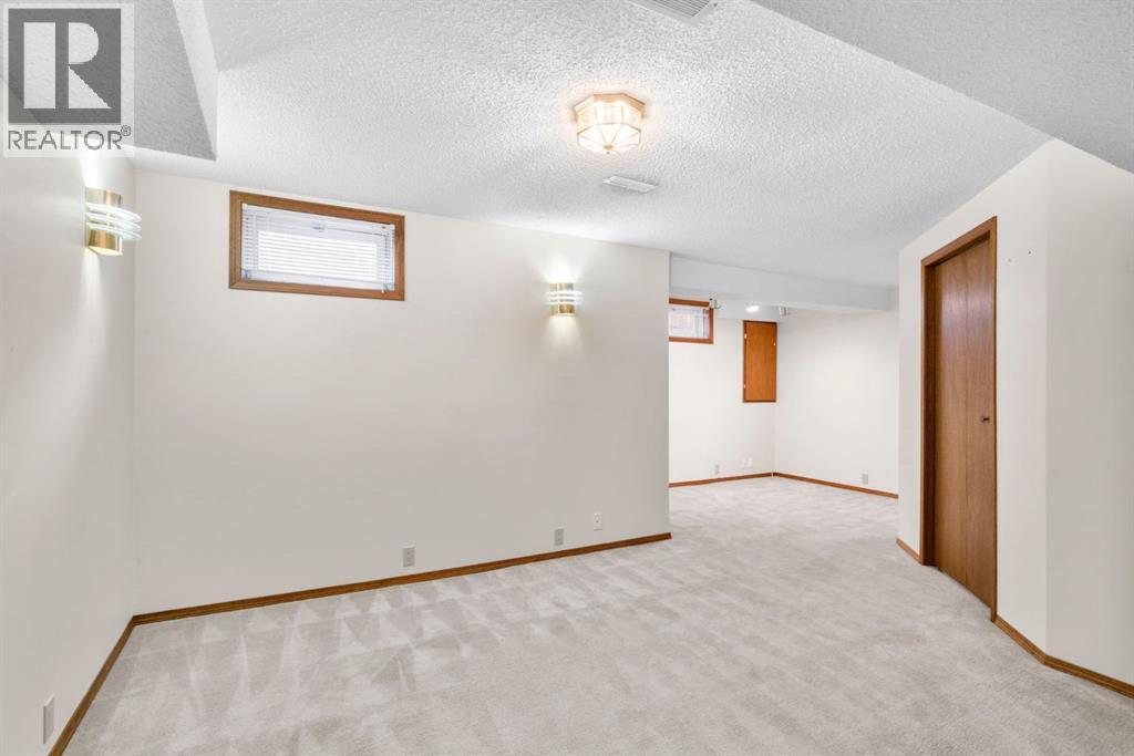 43, 11333 30 Street Sw, Calgary, Alberta  T2W 3Z6 - Photo 25 - A2290651