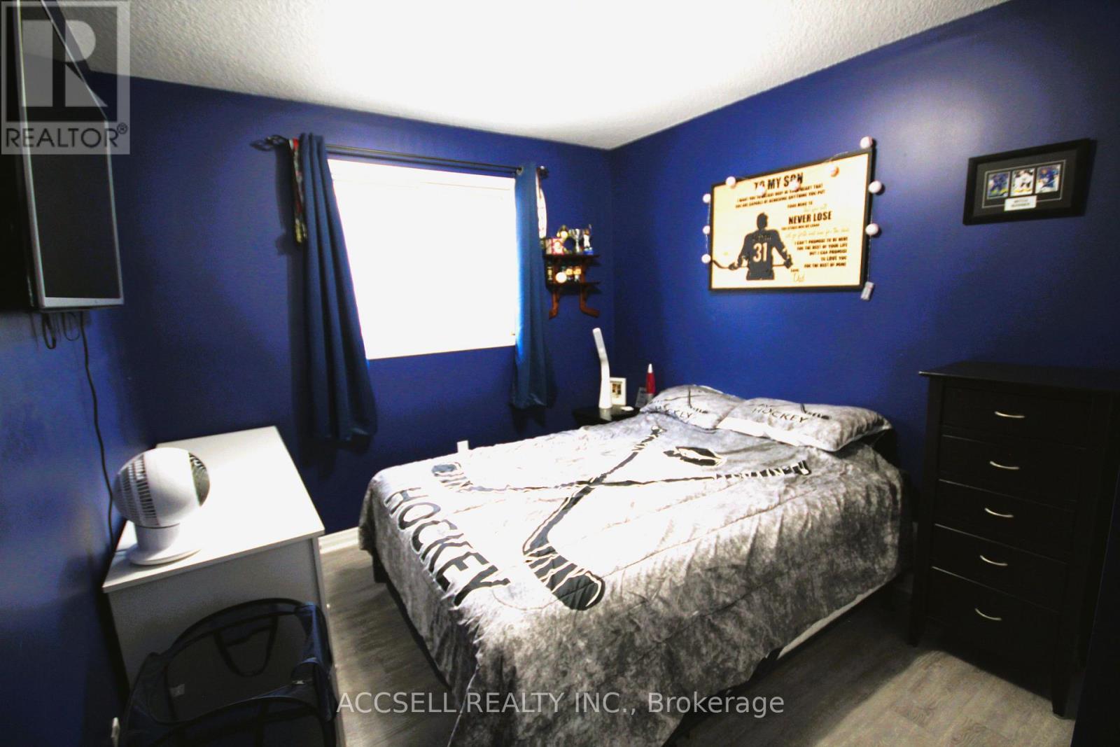 635 Highview Drive, St. Thomas, Ontario  N5R 5E7 - Photo 11 - X12847770