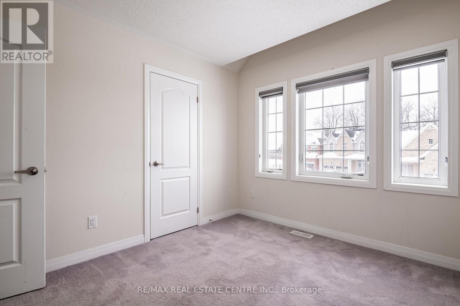 45 Rainey Drive, East Luther Grand Valley, Ontario  L9W 7R5 - Photo 31 - X12847800