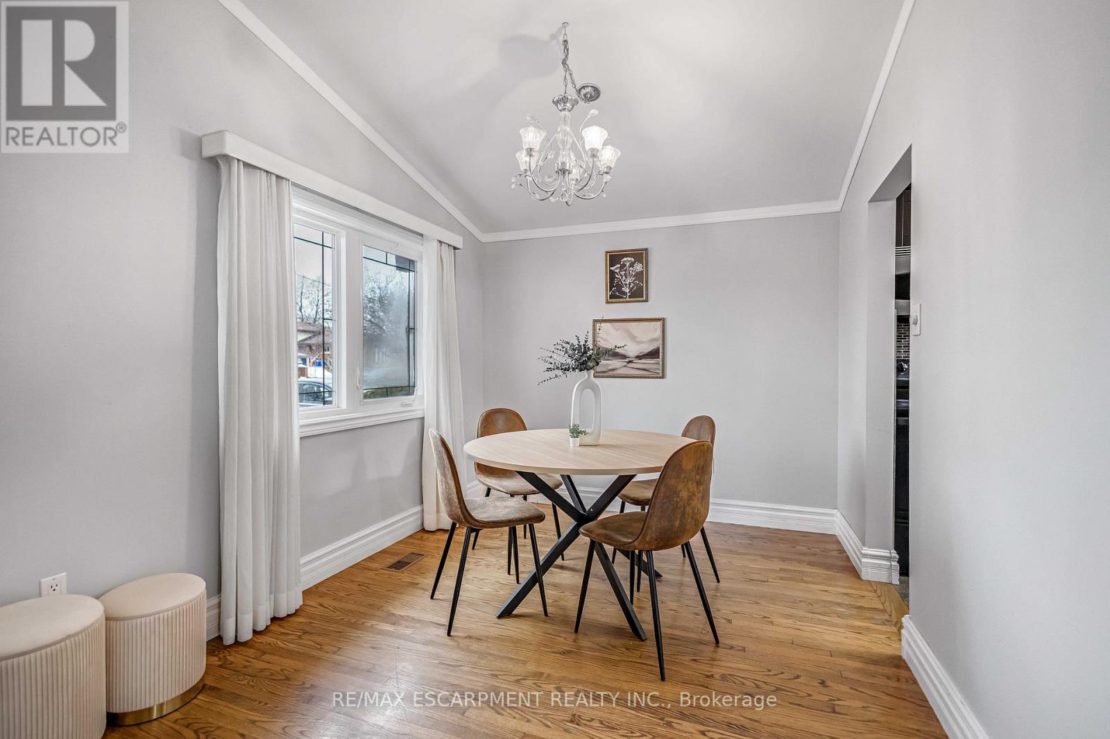 85 Ranchdale Drive, Hamilton, Ontario  L8V 2L9 - Photo 12 - X12847806