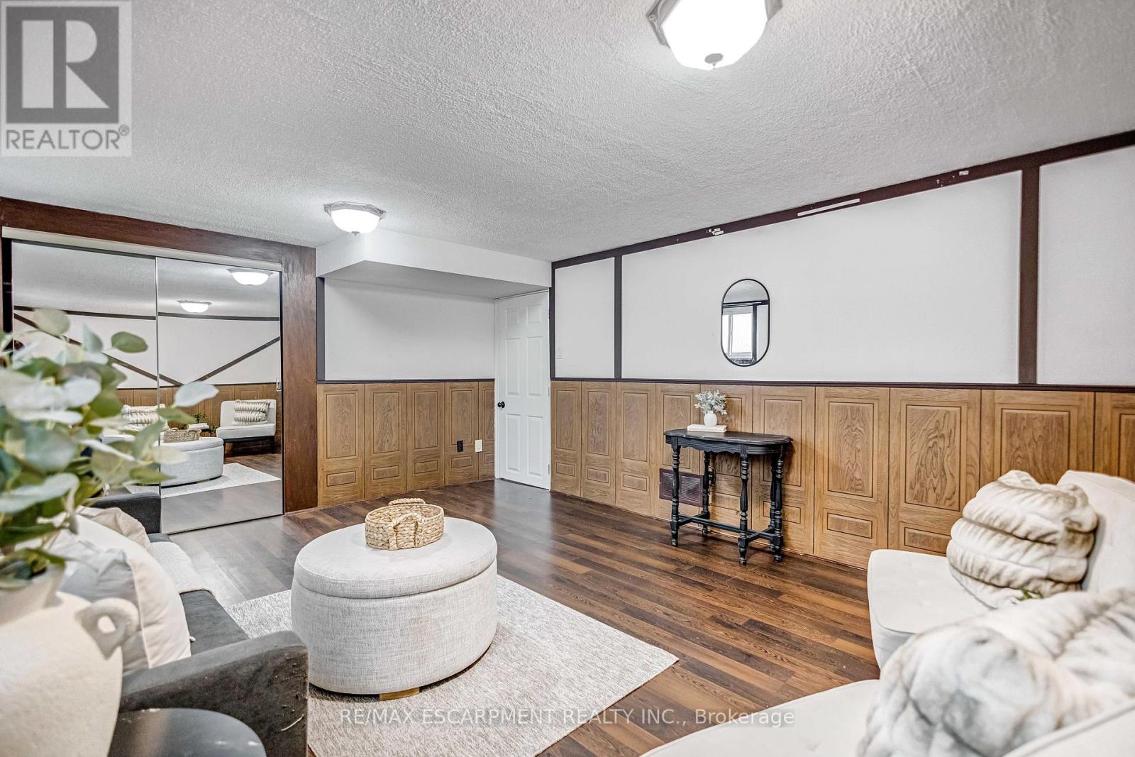 85 Ranchdale Drive, Hamilton, Ontario  L8V 2L9 - Photo 31 - X12847806