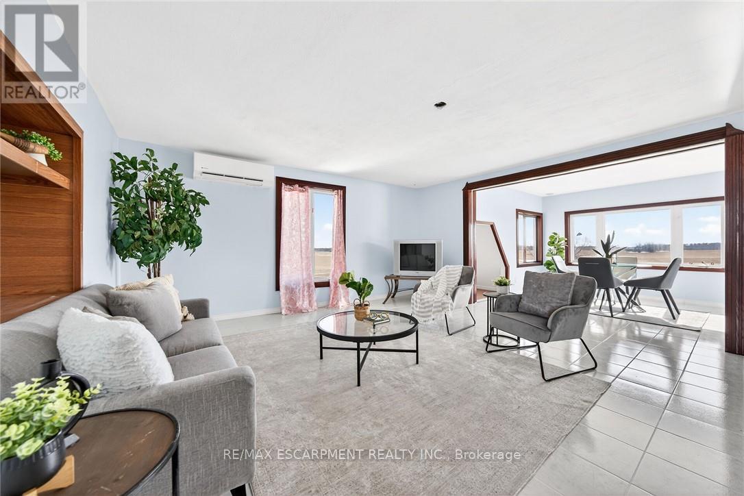 884 Concession 1 Road S, Haldimand, Ontario  N0A 1E0 - Photo 28 - X12847824