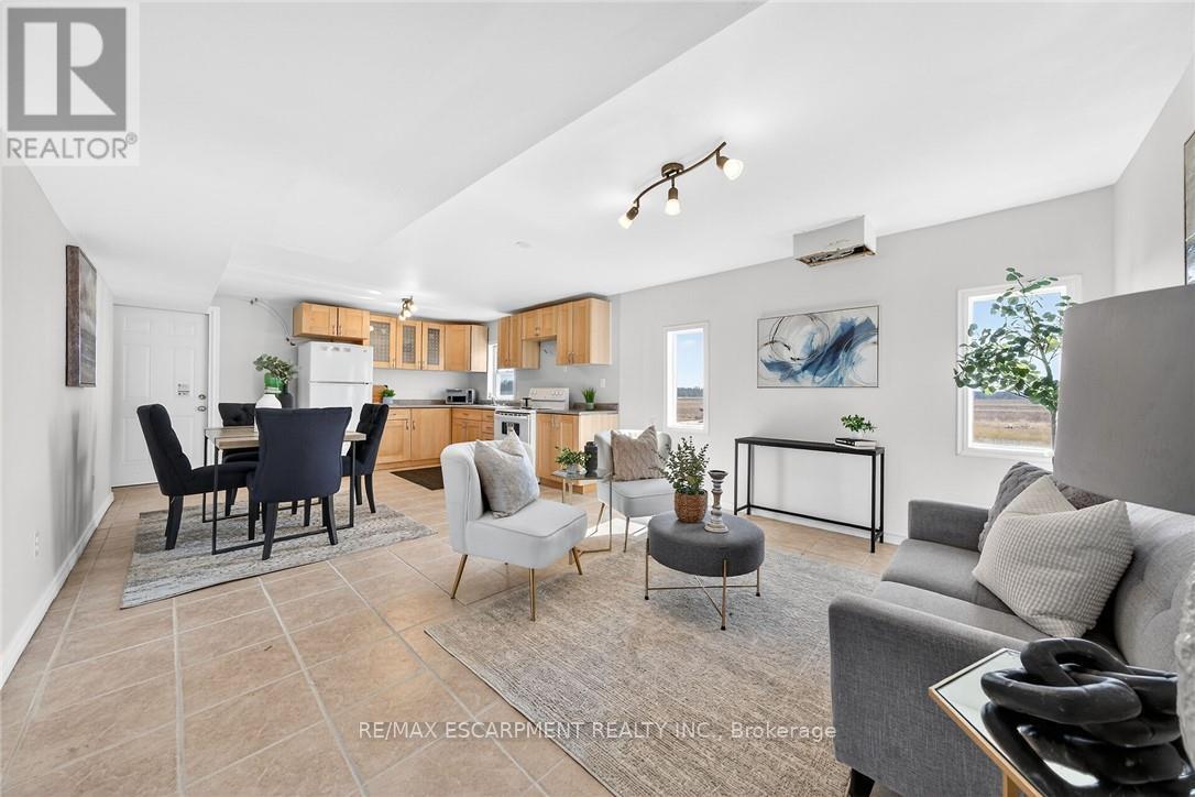 884 Concession 1 Road S, Haldimand, Ontario  N0A 1E0 - Photo 8 - X12847824