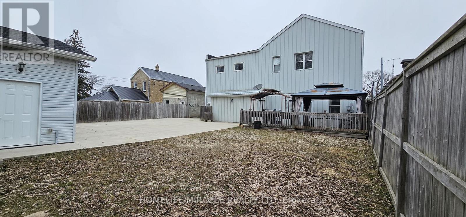 Minto - 94 Elora Street S, Minto, Ontario  N0G 1Z0 - Photo 6 - X12847826