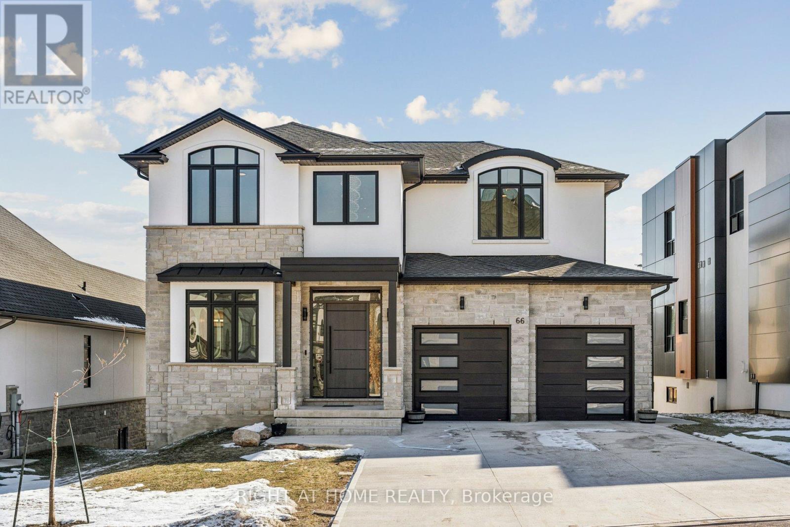 66 KENMIR AVENUE, Niagara-on-the-Lake, Ontario