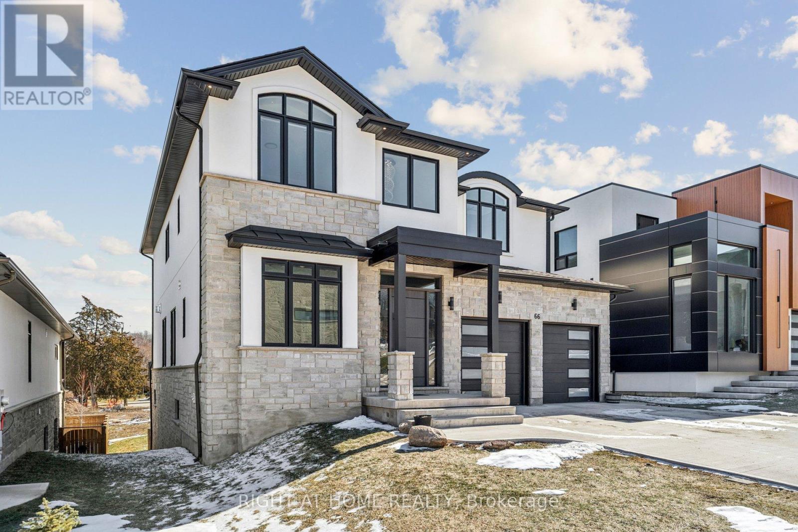 66 Kenmir Avenue, Niagara-On-The-Lake, Ontario  L0S 1J0 - Photo 3 - X12847846