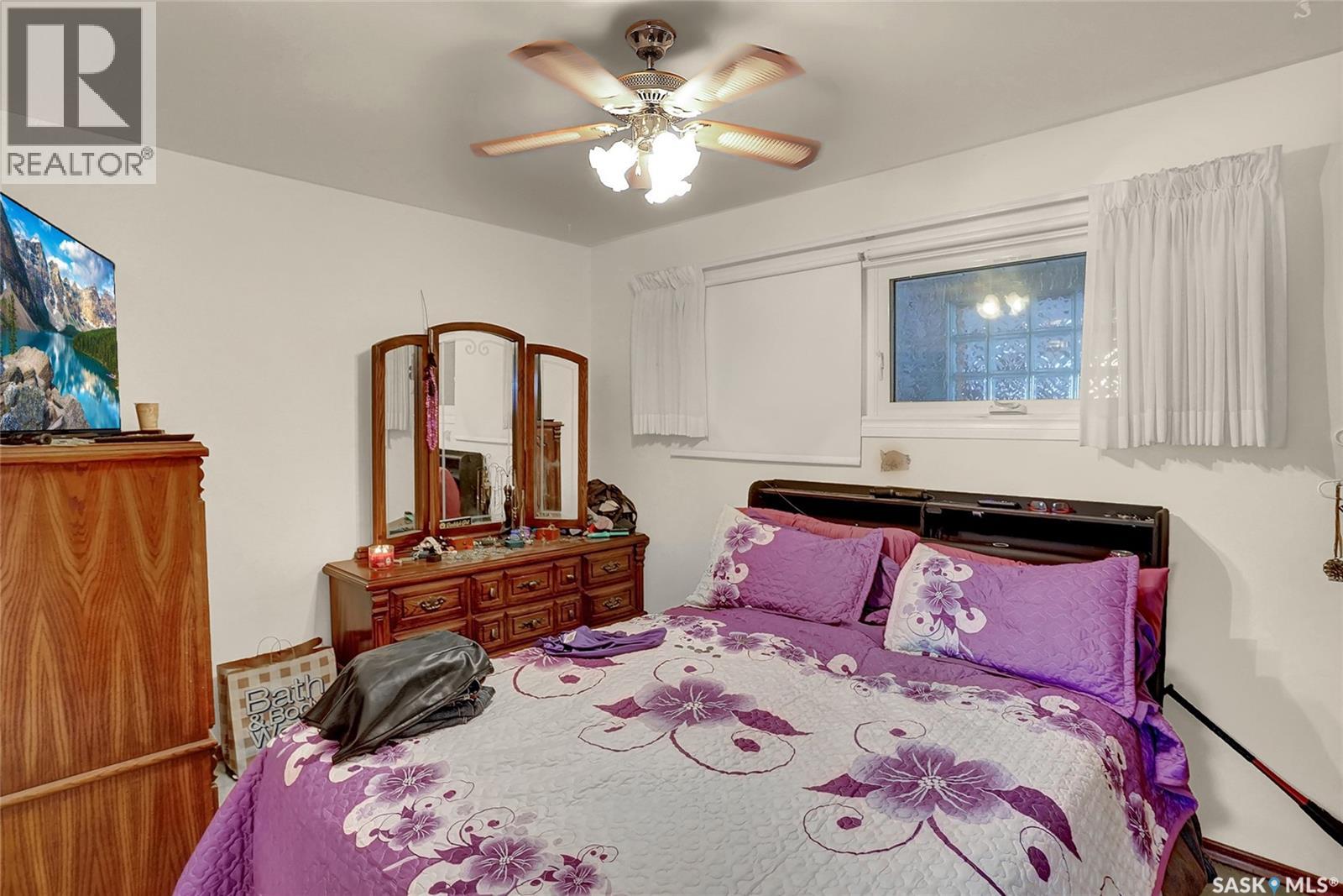 2160 Mcdonald Street, Regina, Saskatchewan  S4N 2Y7 - Photo 10 - SK029752