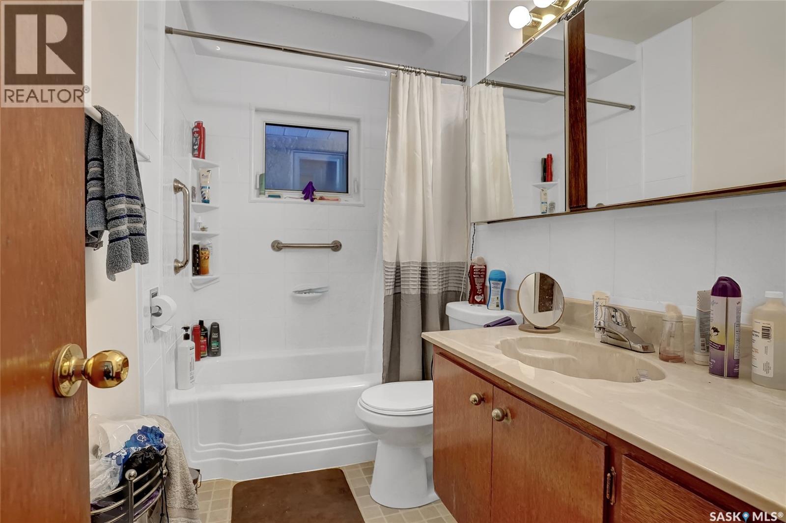 2160 Mcdonald Street, Regina, Saskatchewan  S4N 2Y7 - Photo 14 - SK029752