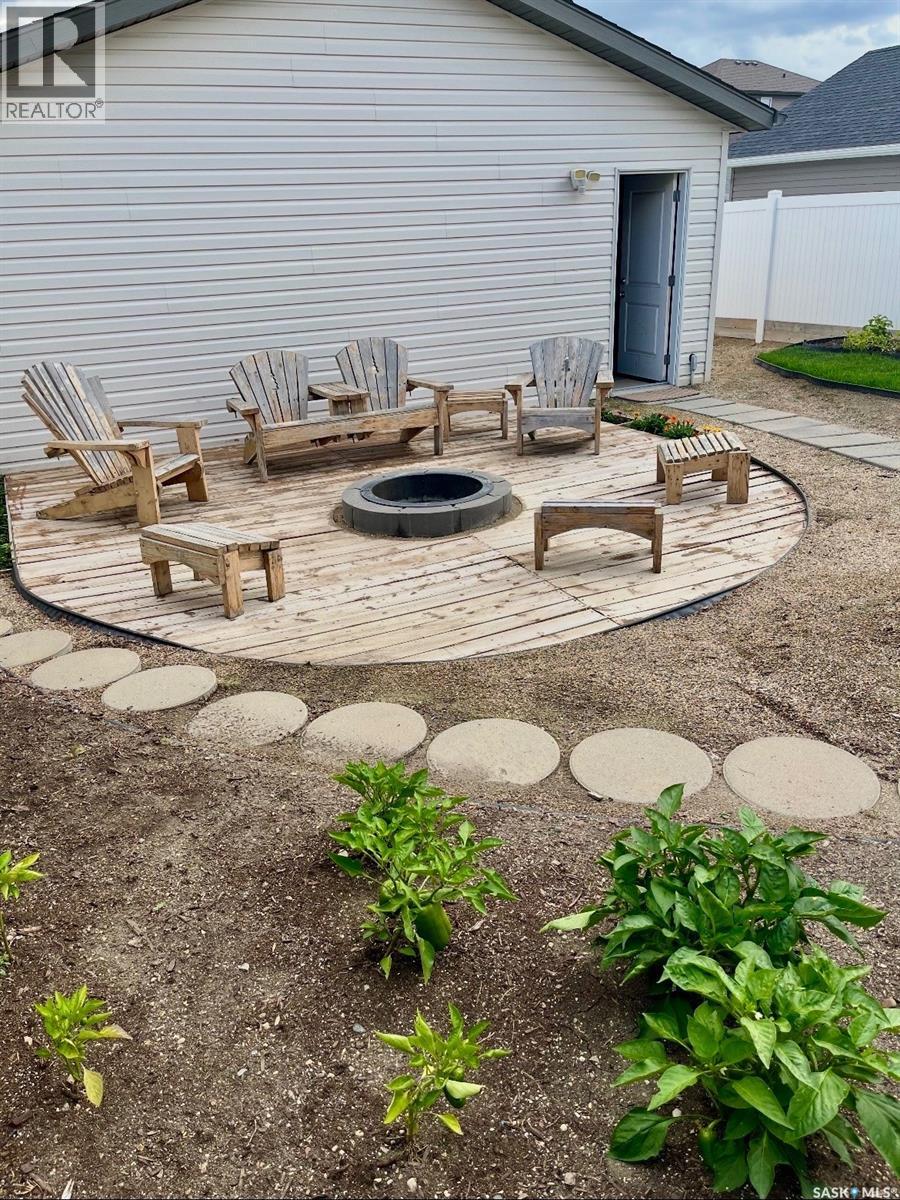 4333 Green Apple Drive E, Regina, Saskatchewan  S4V 1R3 - Photo 50 - SK029630