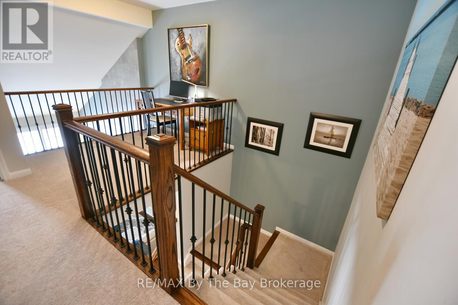 37 Berkshire Avenue, Wasaga Beach, Ontario  L9Z 0G3 - Photo 17 - S12842220