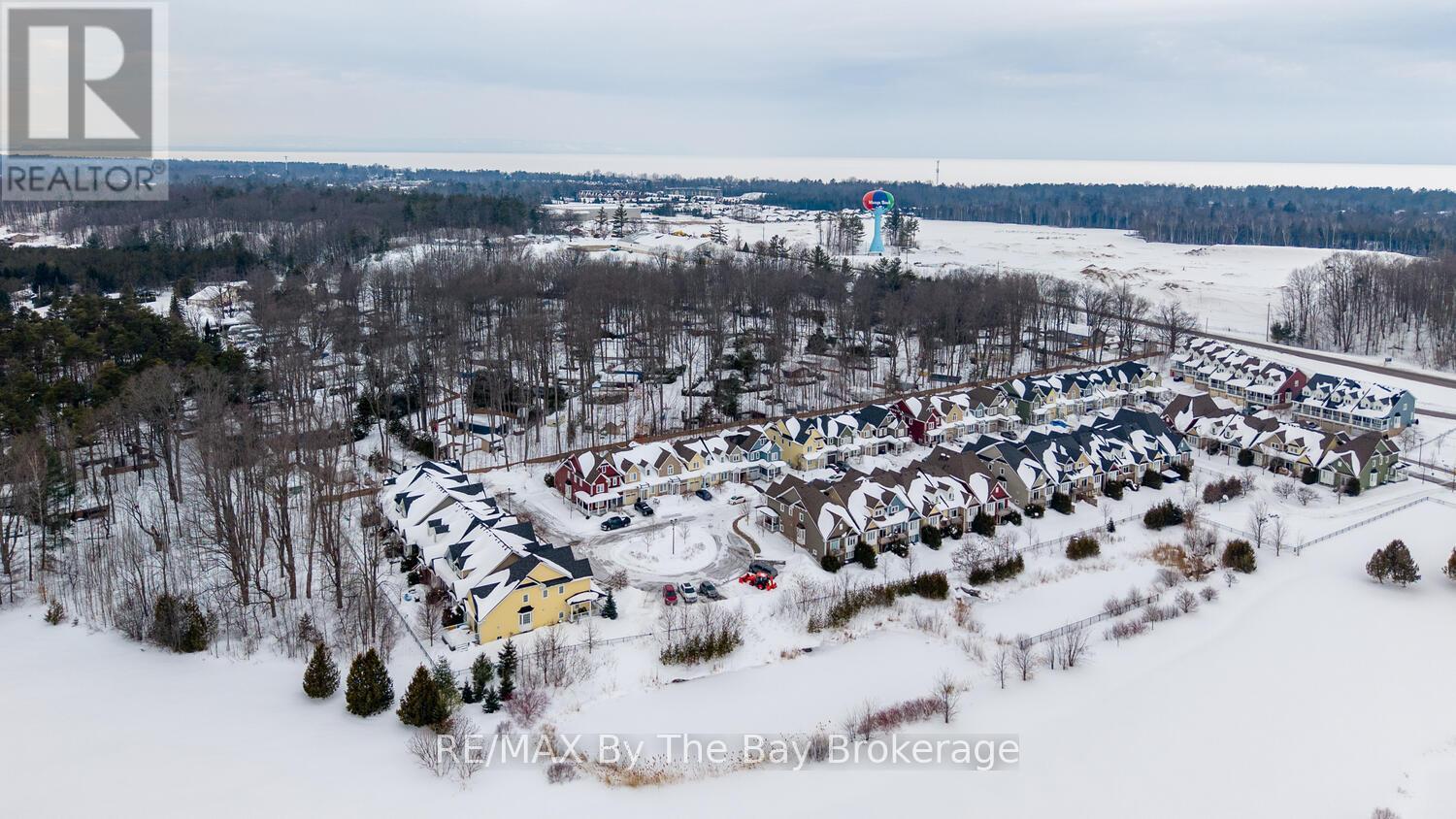 37 Berkshire Avenue, Wasaga Beach, Ontario  L9Z 0G3 - Photo 40 - S12842220