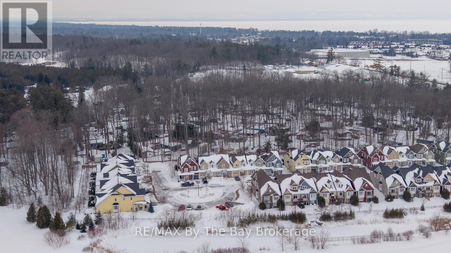 37 Berkshire Avenue, Wasaga Beach, Ontario  L9Z 0G3 - Photo 41 - S12842220