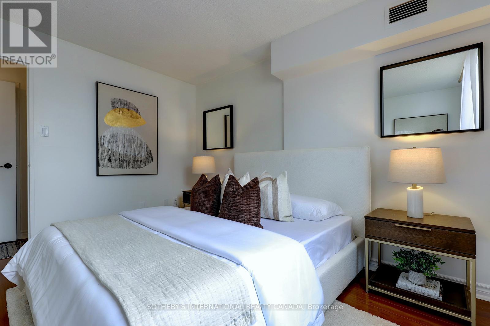 104 - 1515 Lakeshore Road E, Mississauga, Ontario  L5E 3E2 - Photo 16 - W12847982