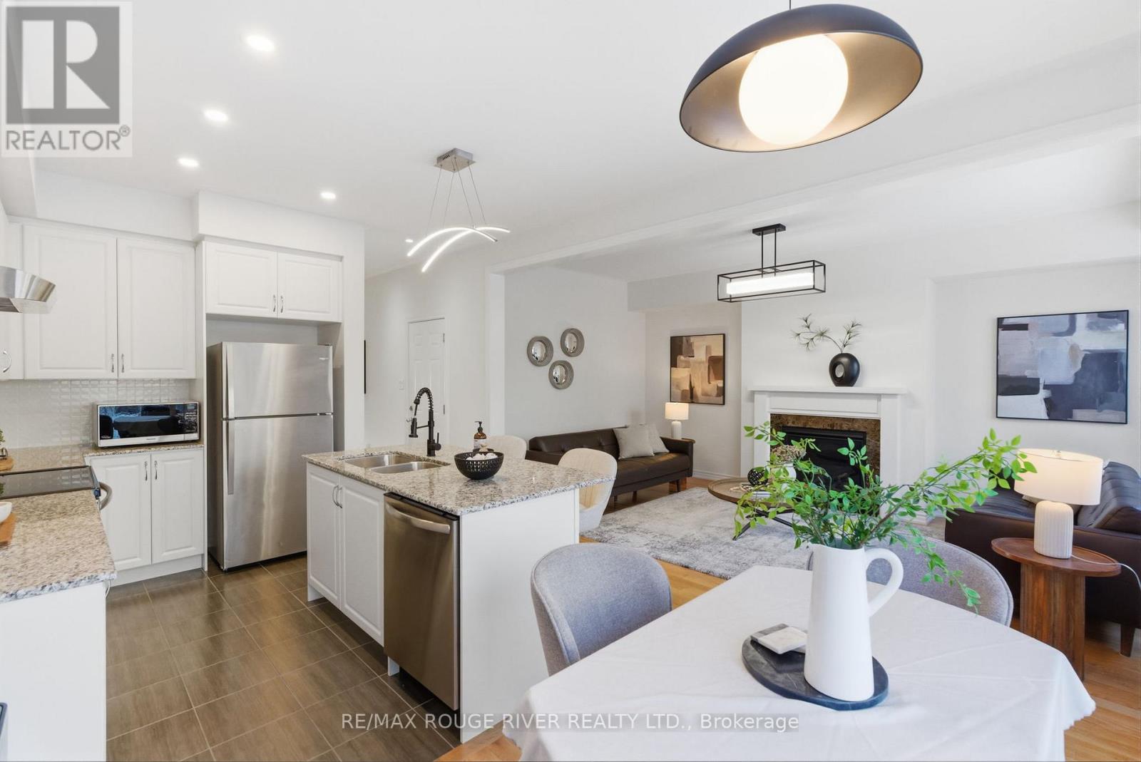 27 Swordfish Drive, Whitby, Ontario  L1P 0K7 - Photo 15 - E12848140