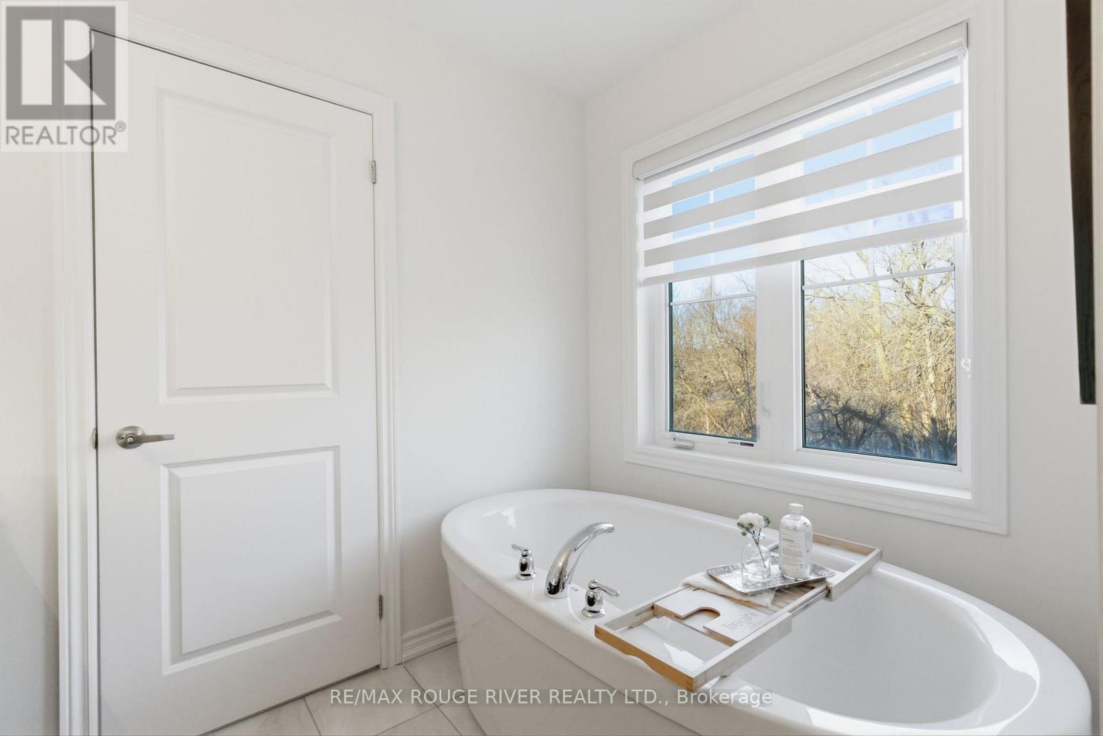 27 Swordfish Drive, Whitby, Ontario  L1P 0K7 - Photo 32 - E12848140