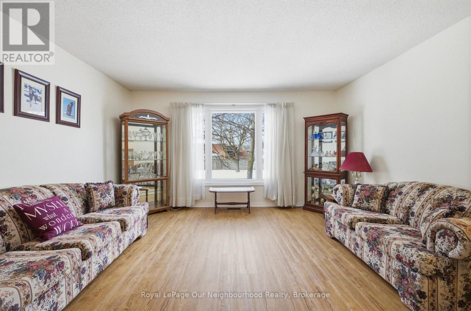 109 Ardwick Street, Whitby (Blue Grass Meadows), Ontario  L1N 8A1 - Photo 12 - E12848250