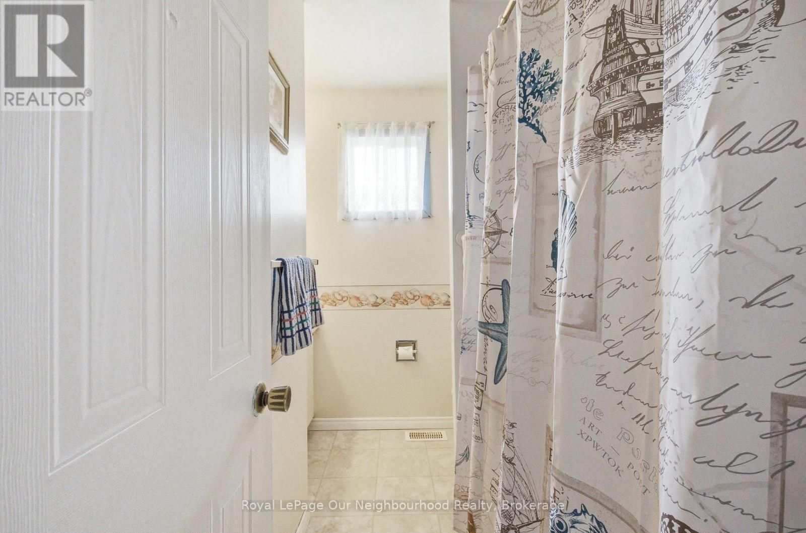 109 Ardwick Street, Whitby (Blue Grass Meadows), Ontario  L1N 8A1 - Photo 27 - E12848250