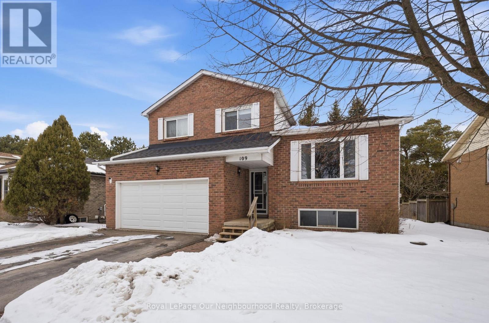 109 Ardwick Street, Whitby (Blue Grass Meadows), Ontario  L1N 8A1 - Photo 3 - E12848250