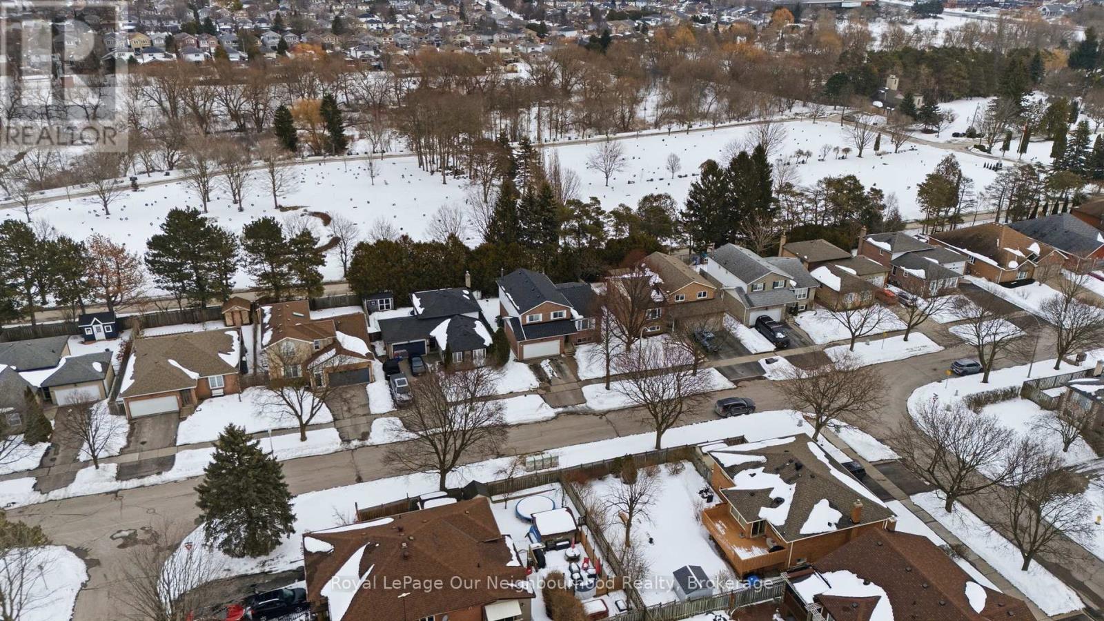 109 Ardwick Street, Whitby (Blue Grass Meadows), Ontario  L1N 8A1 - Photo 44 - E12848250