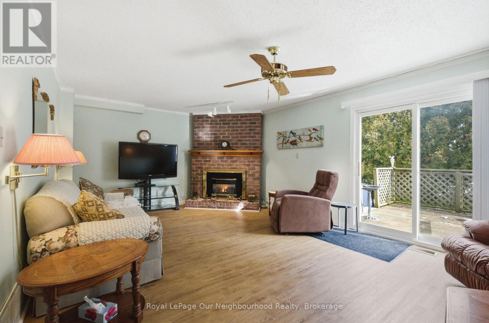 109 Ardwick Street, Whitby (Blue Grass Meadows), Ontario  L1N 8A1 - Photo 6 - E12848250