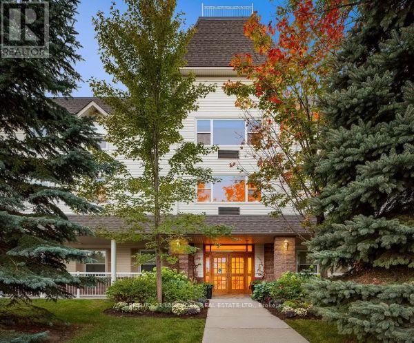 206 - 450 Yonge Street, Barrie (Painswick North), Ontario  L4N 4E2 - Photo 1 - S12848304