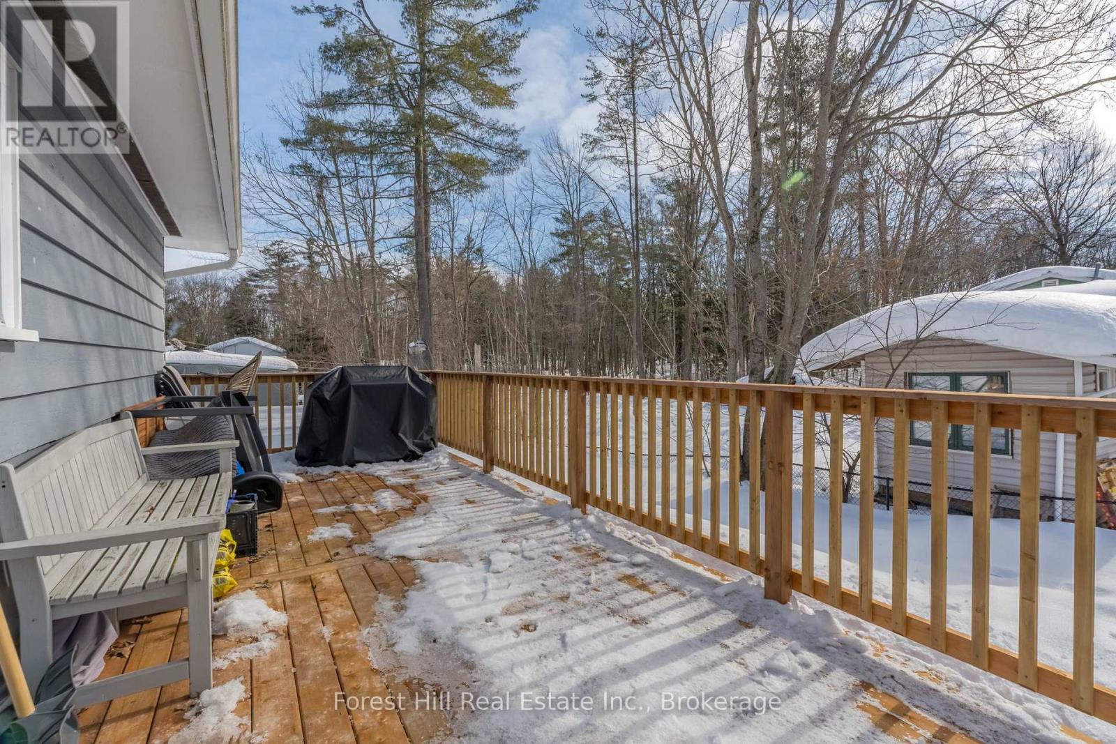 1012 North Burgess Avenue, Muskoka Lakes, Ontario  P0C 1A0 - Photo 29 - X12848052