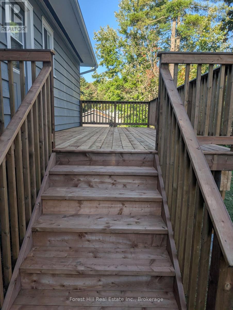 1012 North Burgess Avenue, Muskoka Lakes, Ontario  P0C 1A0 - Photo 36 - X12848052