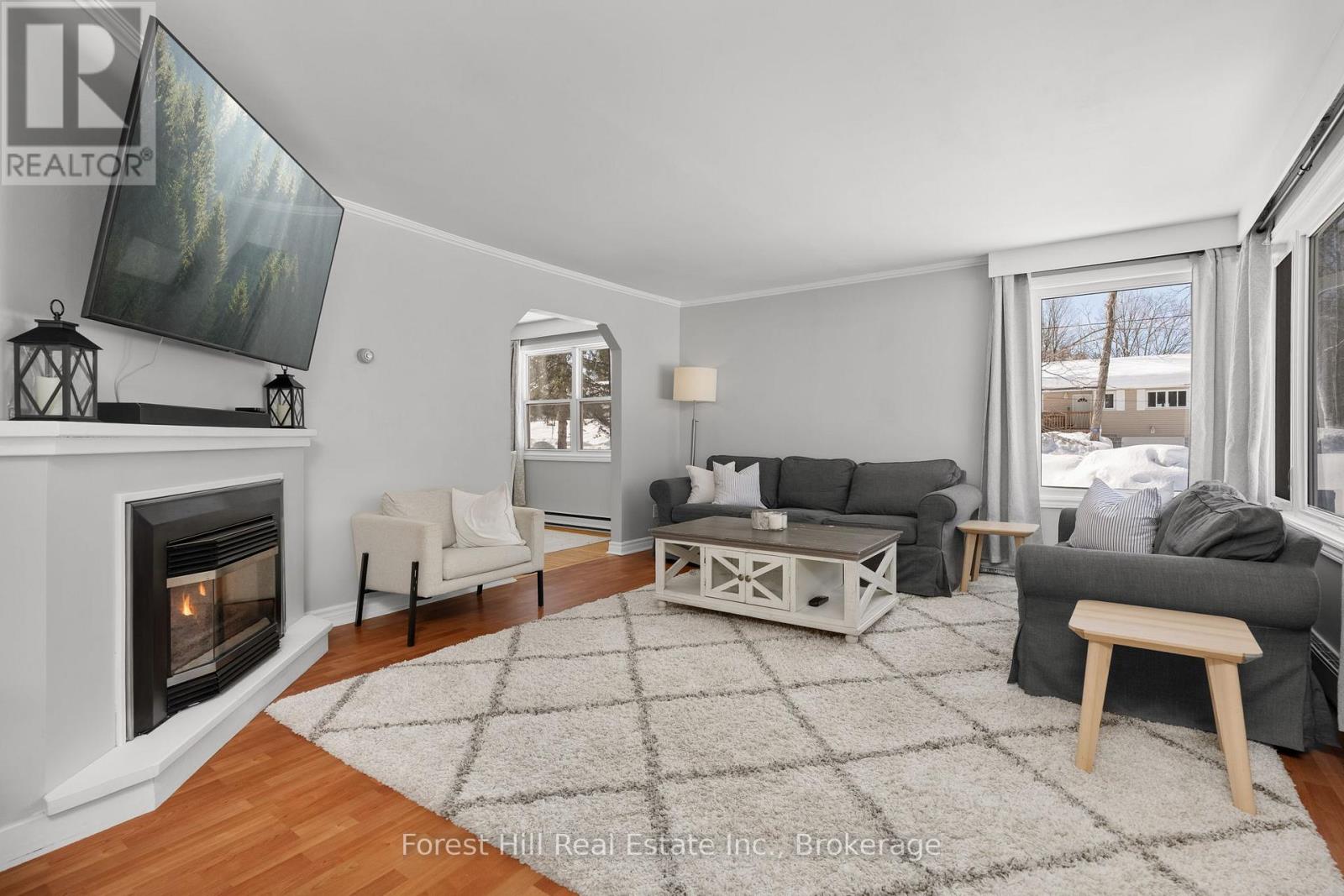 1012 North Burgess Avenue, Muskoka Lakes, Ontario  P0C 1A0 - Photo 7 - X12848052