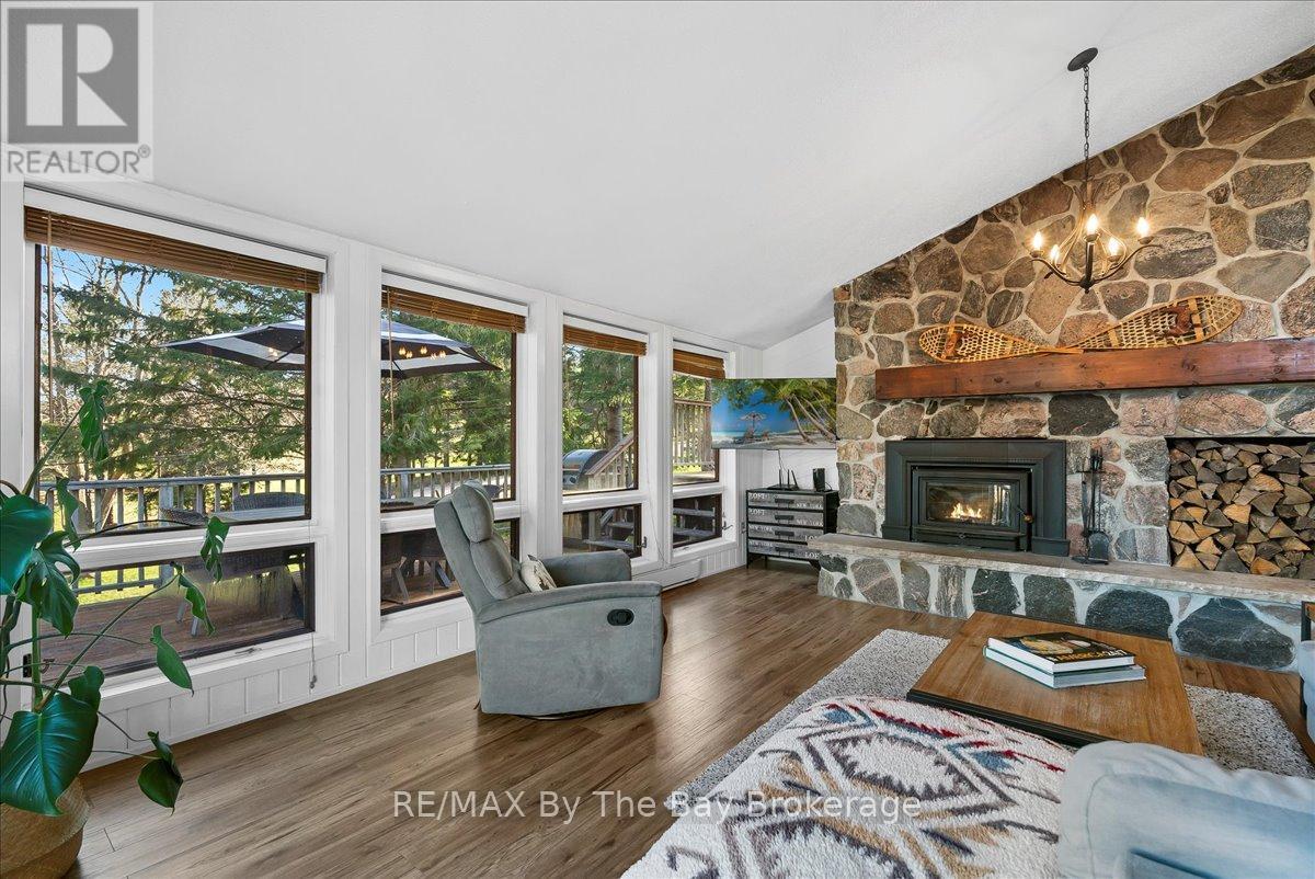 177 Talisman Mountain Drive, Grey Highlands, Ontario  N0C 1G0 - Photo 21 - X12848062