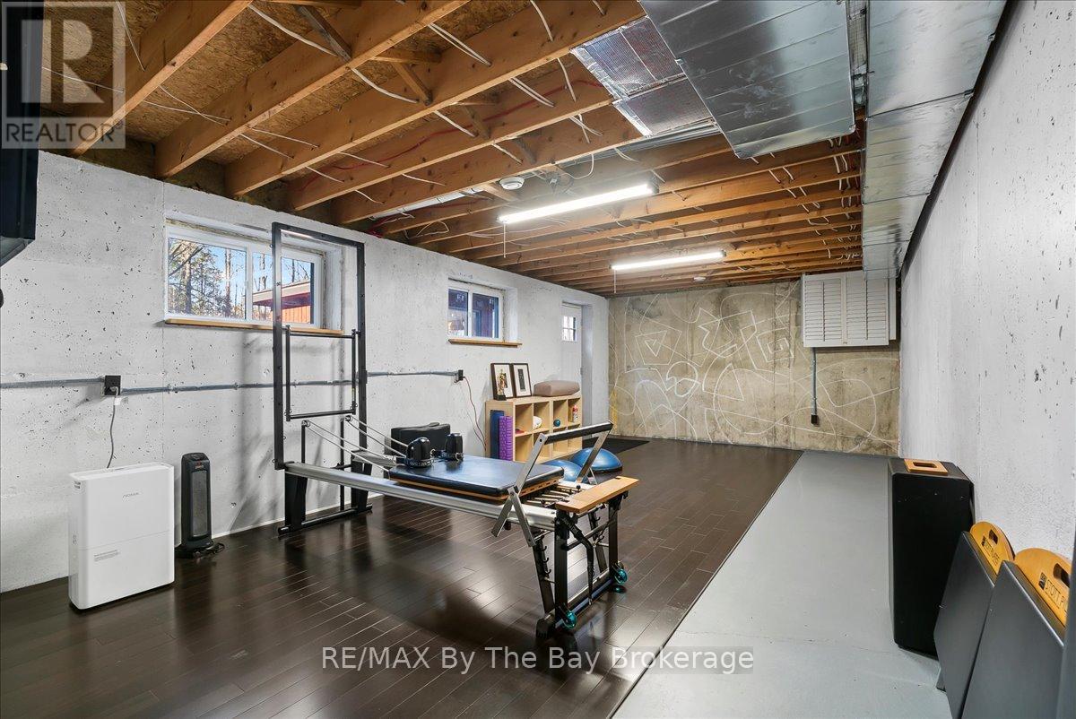 177 Talisman Mountain Drive, Grey Highlands, Ontario  N0C 1G0 - Photo 27 - X12848062