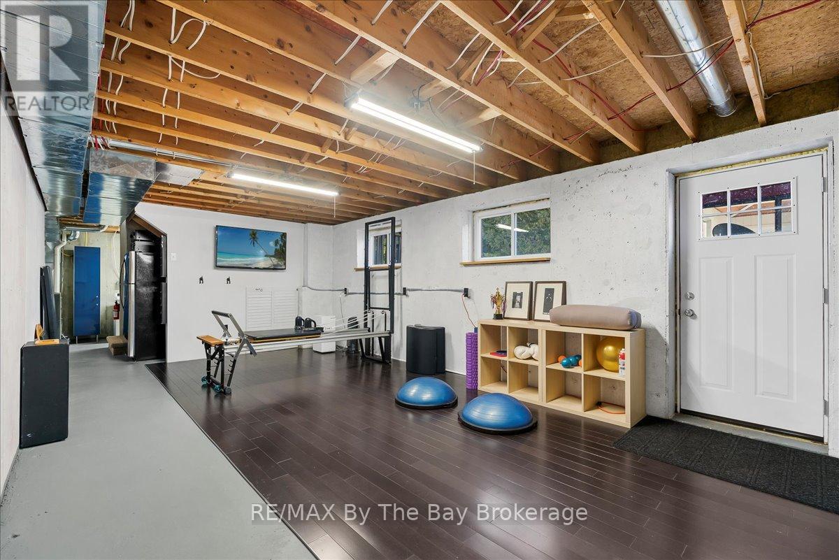 177 Talisman Mountain Drive, Grey Highlands, Ontario  N0C 1G0 - Photo 28 - X12848062